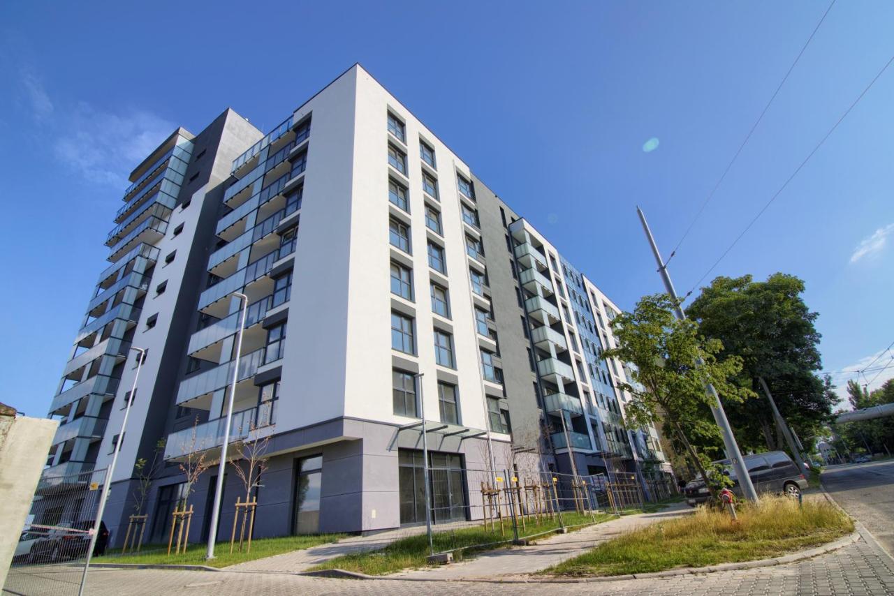 Apartments In - Chmielewskiego ชเตชชิน ภายนอก รูปภาพ