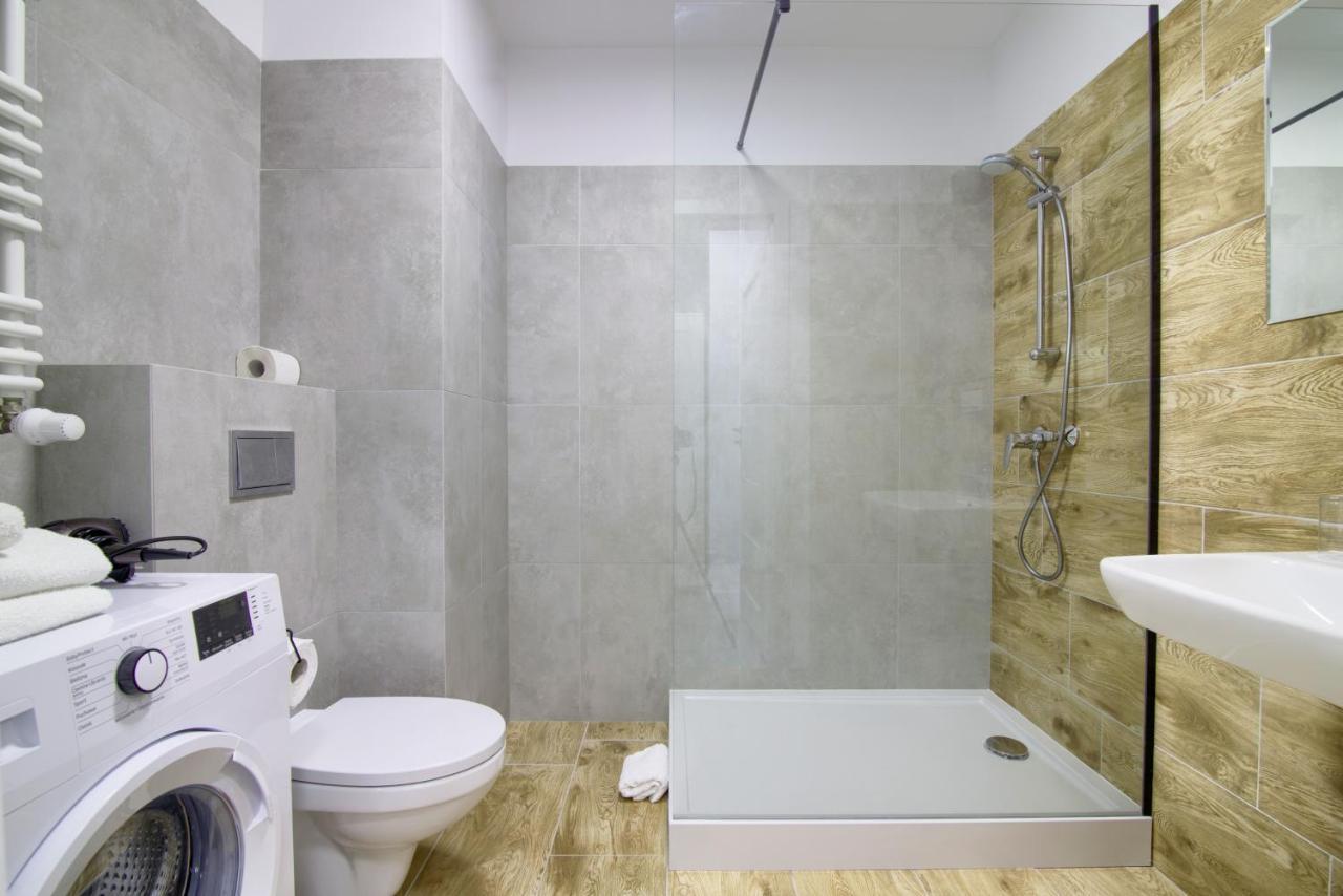Apartments In - Chmielewskiego ชเตชชิน ภายนอก รูปภาพ